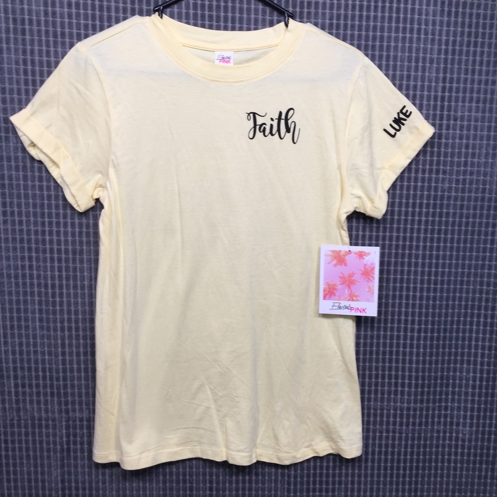 Electric Pink Womens T-Shirt‎ Faith Luke 1:37 Graphic Tee Medium Yellow